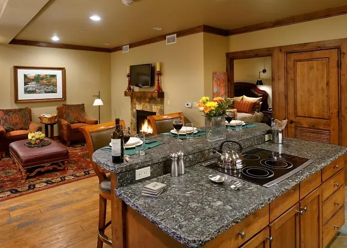 Innsbruck Aspen Deluxe One-Bedroom Garden Residence 1, Located On Main Street